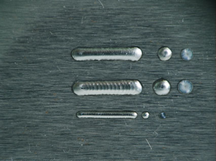 <a href='http://www.scaddd.com/product/3.htm' class='text_a'>模具激光焊機</a>修復鏡面模具效果